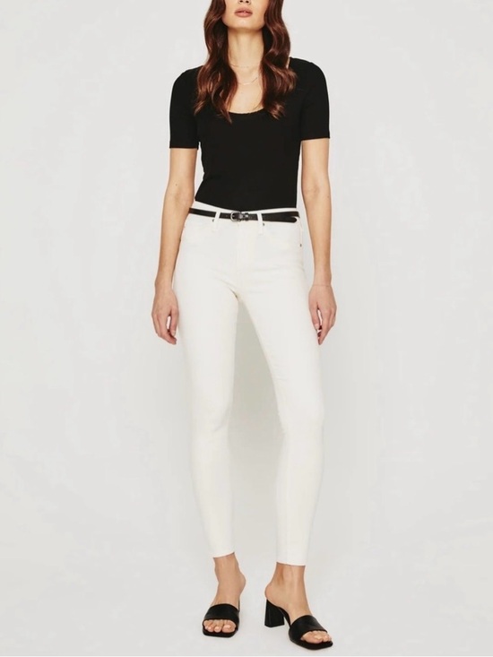 Ag Adriano Goldschmied Denim - AG women’s Farrah Ankle Seamless Off-White high rise skinny Jeans size 28